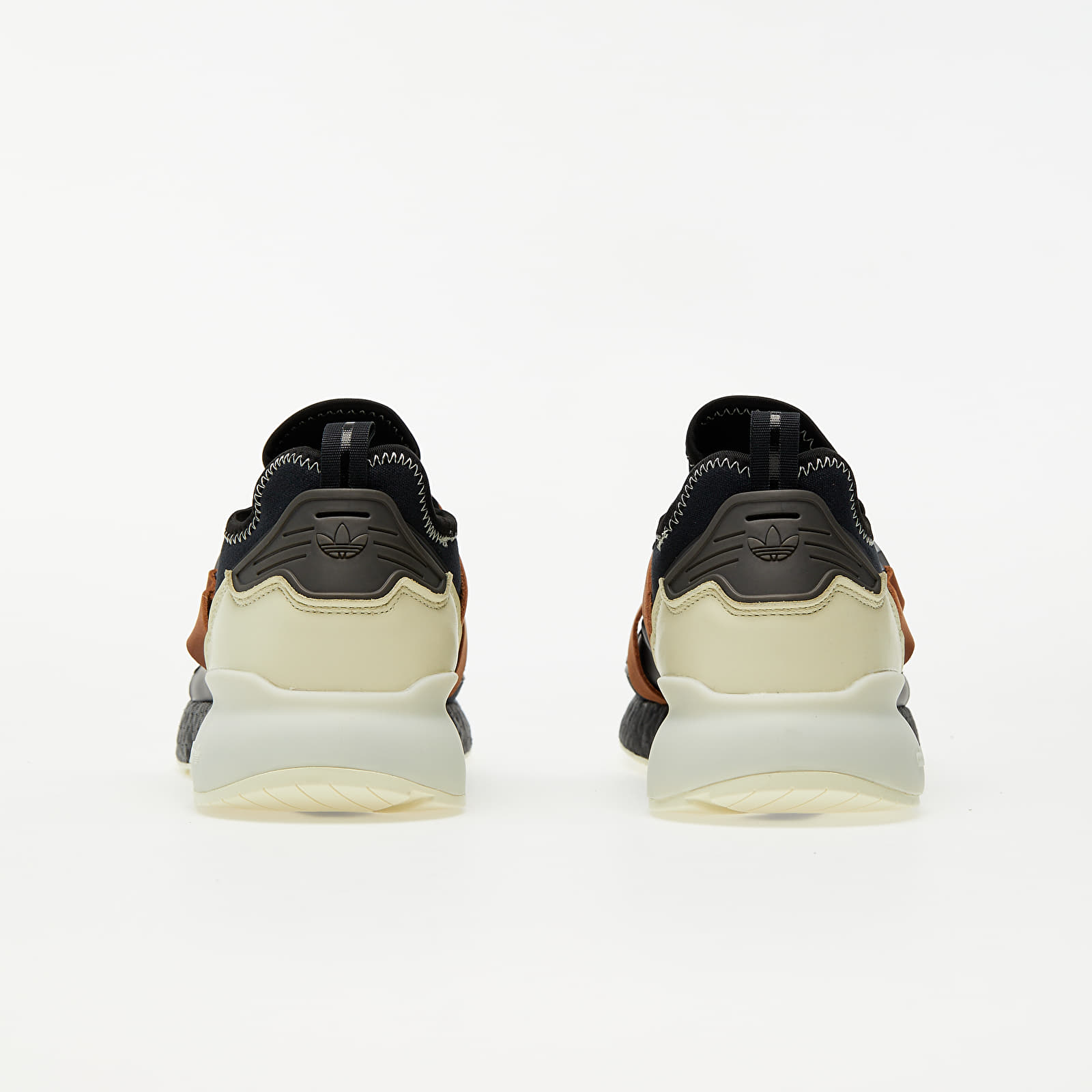 Scarpe uomo adidas x Star Wars ZX 2K Boost Core Black/ Core Black/ Sand