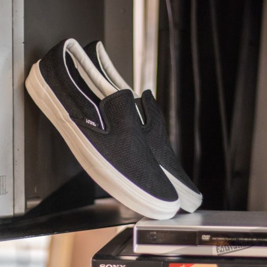 Vans Classic Slip On Braided Suede Black