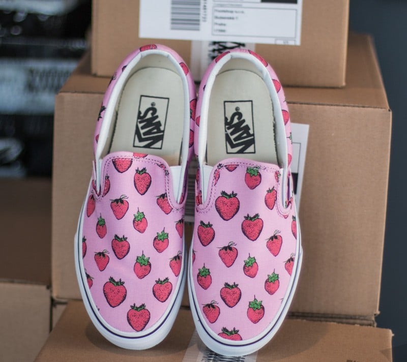 Strawberry vans 2025 slip on
