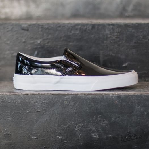 Tumble white slip on vans top
