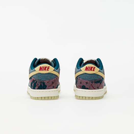 Nike Dunk Low SP