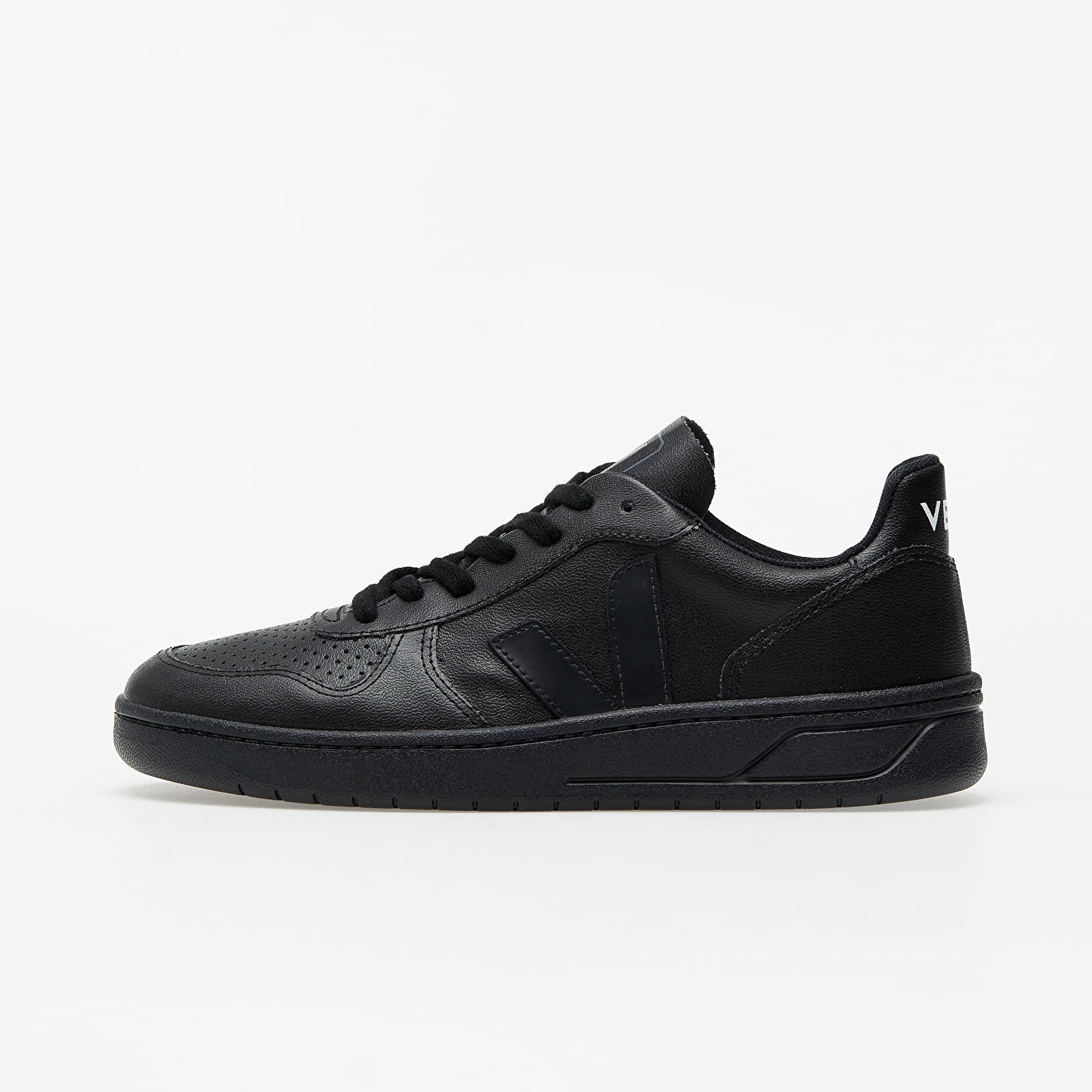 Veja v1 black outlet