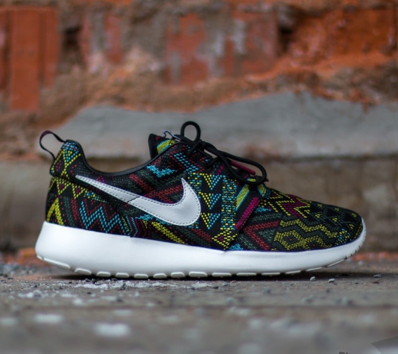 Women s shoes Nike W Roshe One JCRD BHM QS Black Summit White Noble Red Footshop