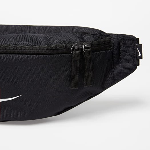 Nike sportswear clearance heritage hip bag