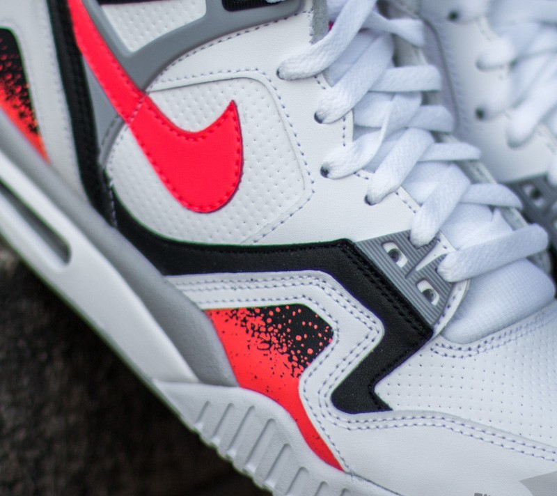 Férfi cipők Nike Air Tech Challenge II White/ Hot Lava-Black-Flat Silver