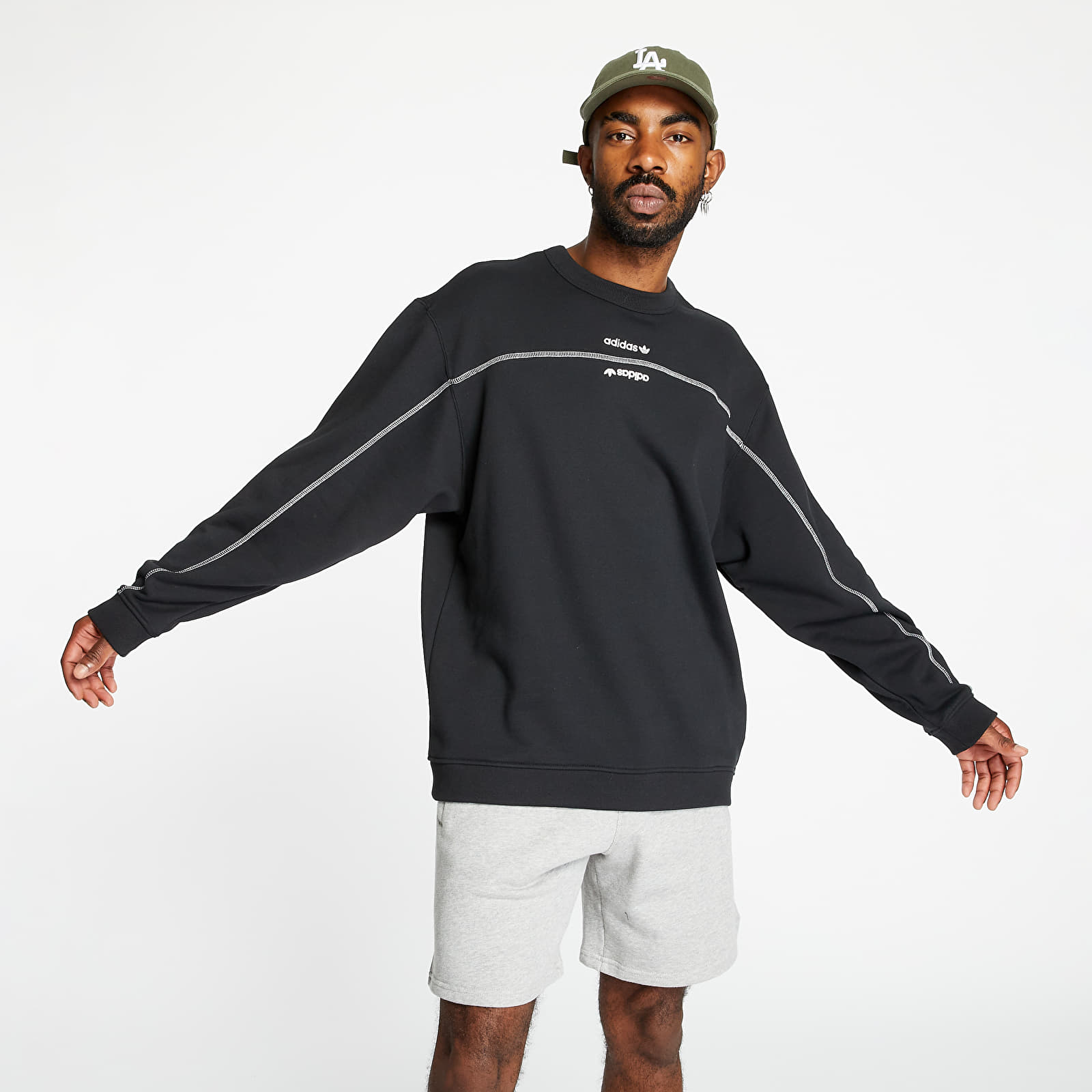 Džemperiai su gobtuvais ir džemperiai adidas F Crewneck Black