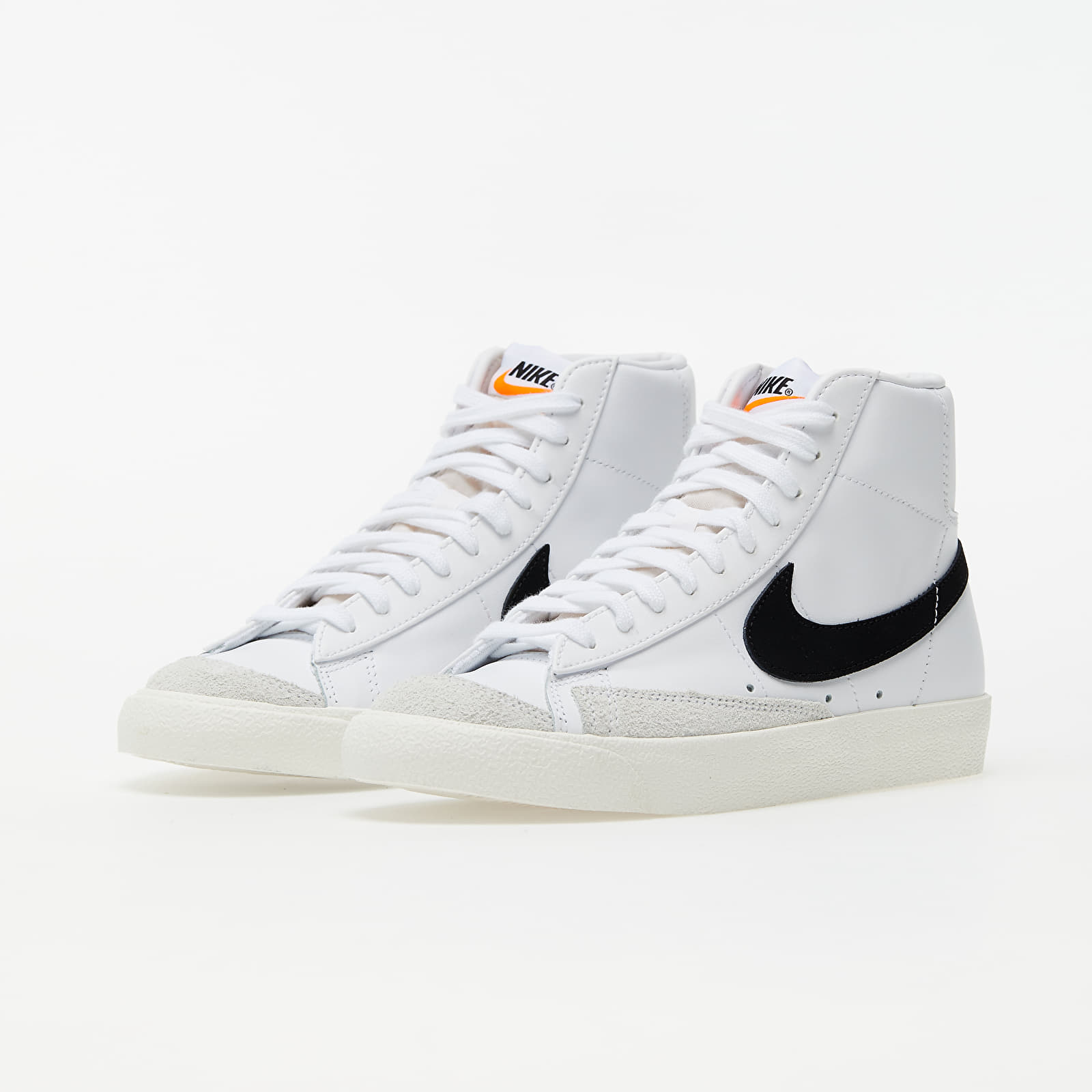 nike blazer mid 77 women's size 6