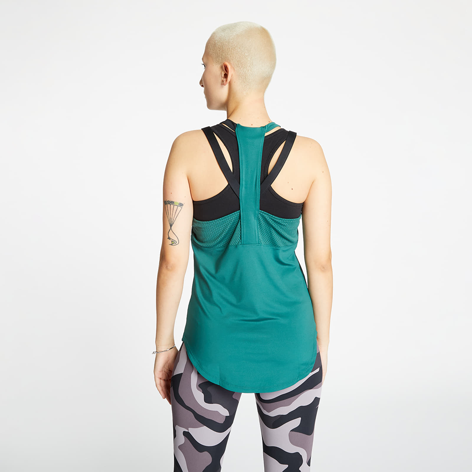 Ujjatlan pólók Under Armour Sport 2-Strap Tank Top Saxon Green/ Black