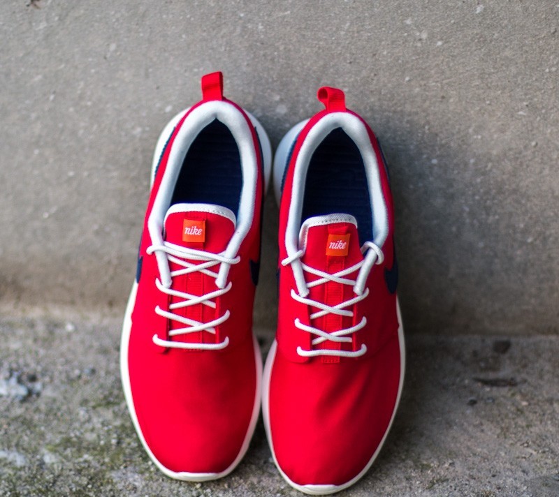 Roshe deals one retro