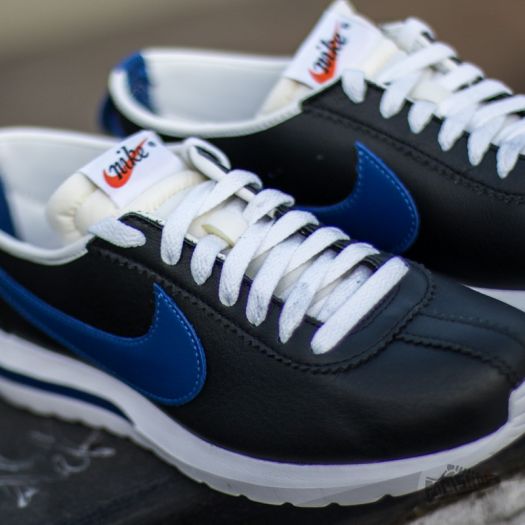 Nike cortez deep royal blue hotsell