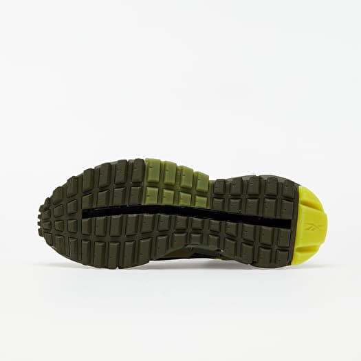 Men s shoes Reebok Zig Kinetica Edge Army Green Black Utility