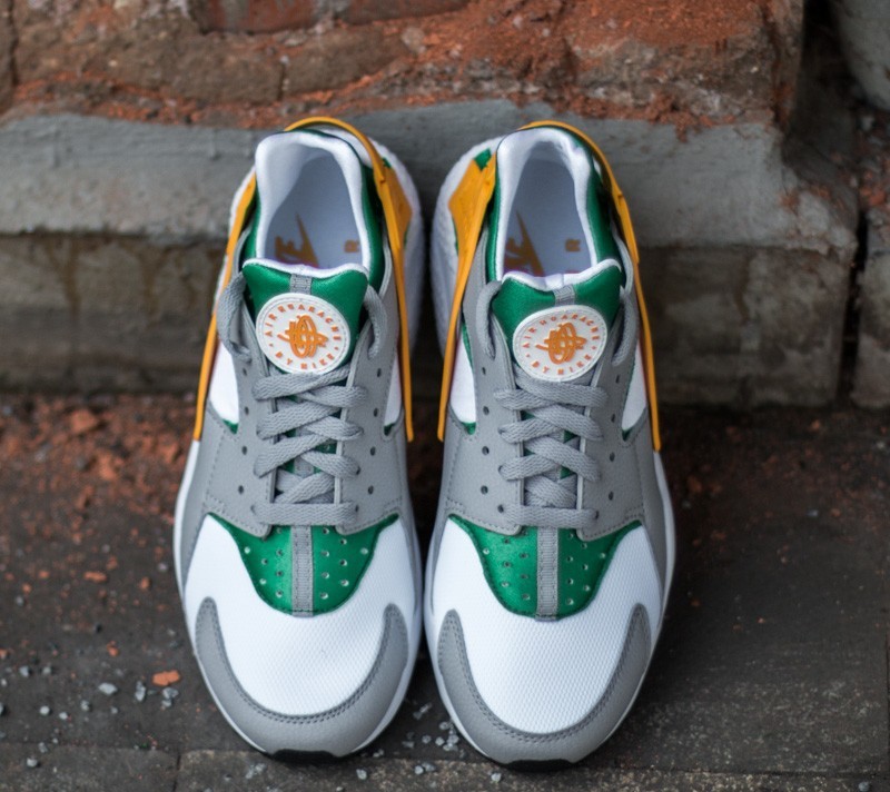 Men s shoes Nike Air Huarache Lucid Green University Gold Wolf Grey White Footshop