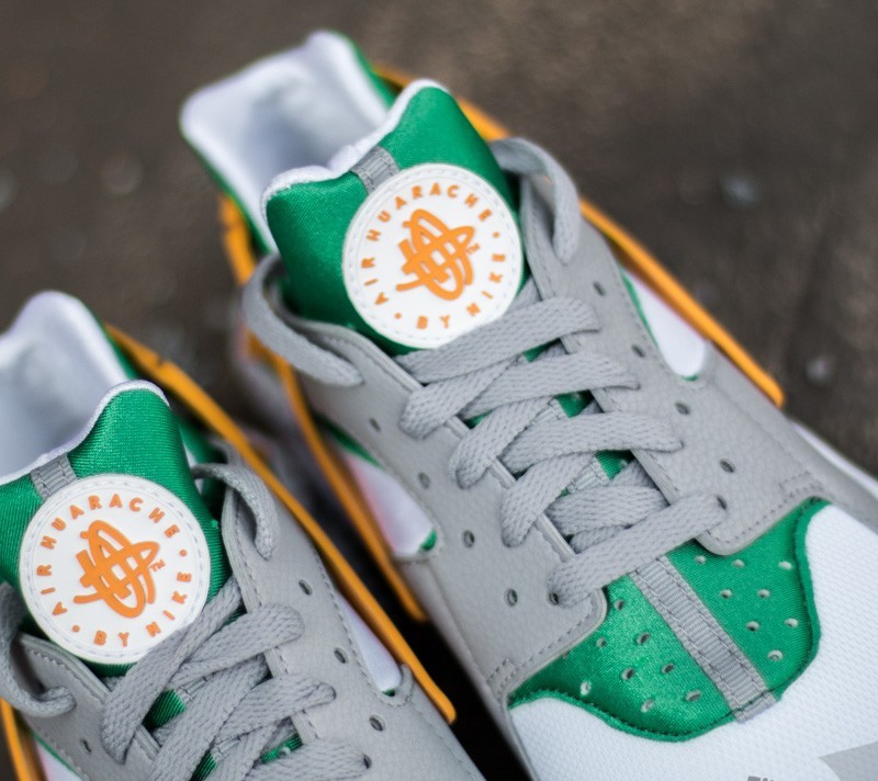 Air huarache lucid green top