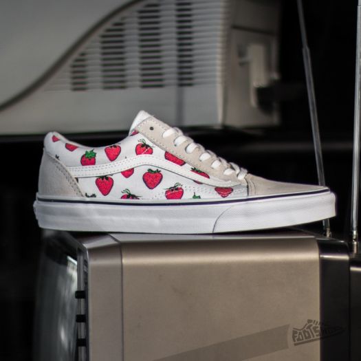 Strawberry vans old skool new arrivals