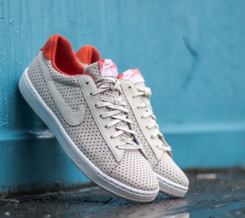Vyriška avalynė Nike Tennis Classic Ultra QS Light Bone/ Light Bone Bright Citrus 