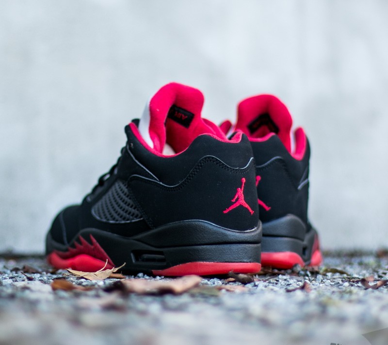 Gym red 5 sale