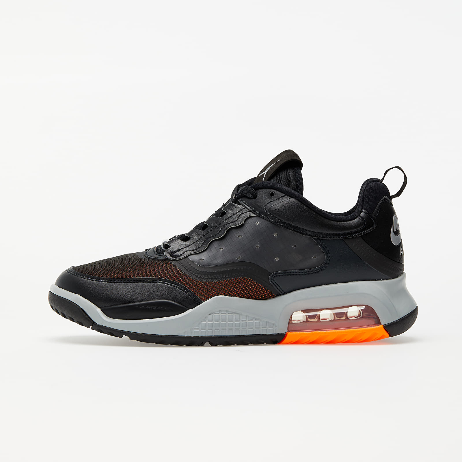 Férfi cipők Jordan Max 200 Black/ Reflect Silver-Lt Smoke Grey