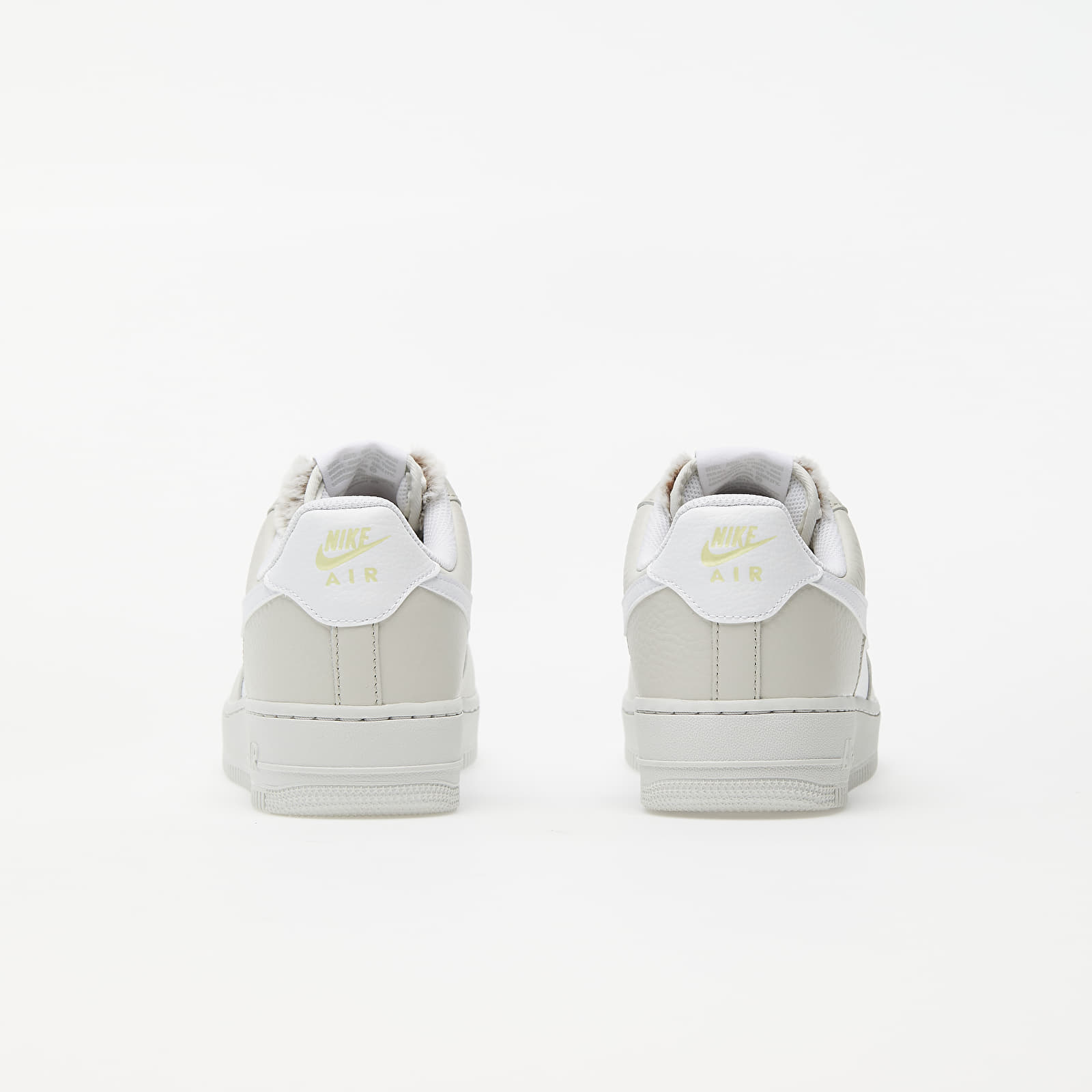 Zapatillas mujer Nike Wmns Air Force 1 '07 Light Bone/ White-Photon Dust-Life Lime