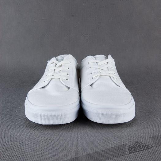 Vans 106 vulcanized white store