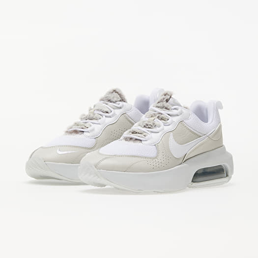 Witte sneakers store nike sale