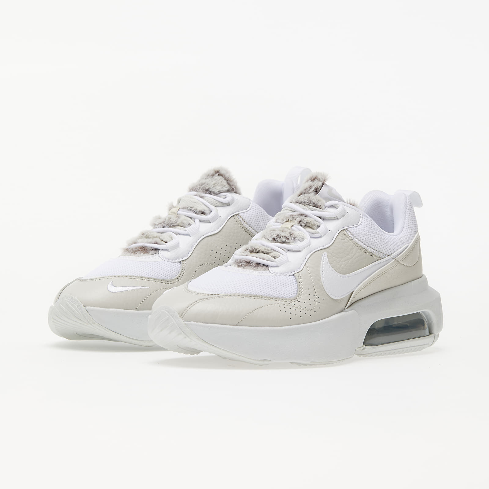 Women s shoes Nike Wmns Air Max Verona Light Bone White Photon