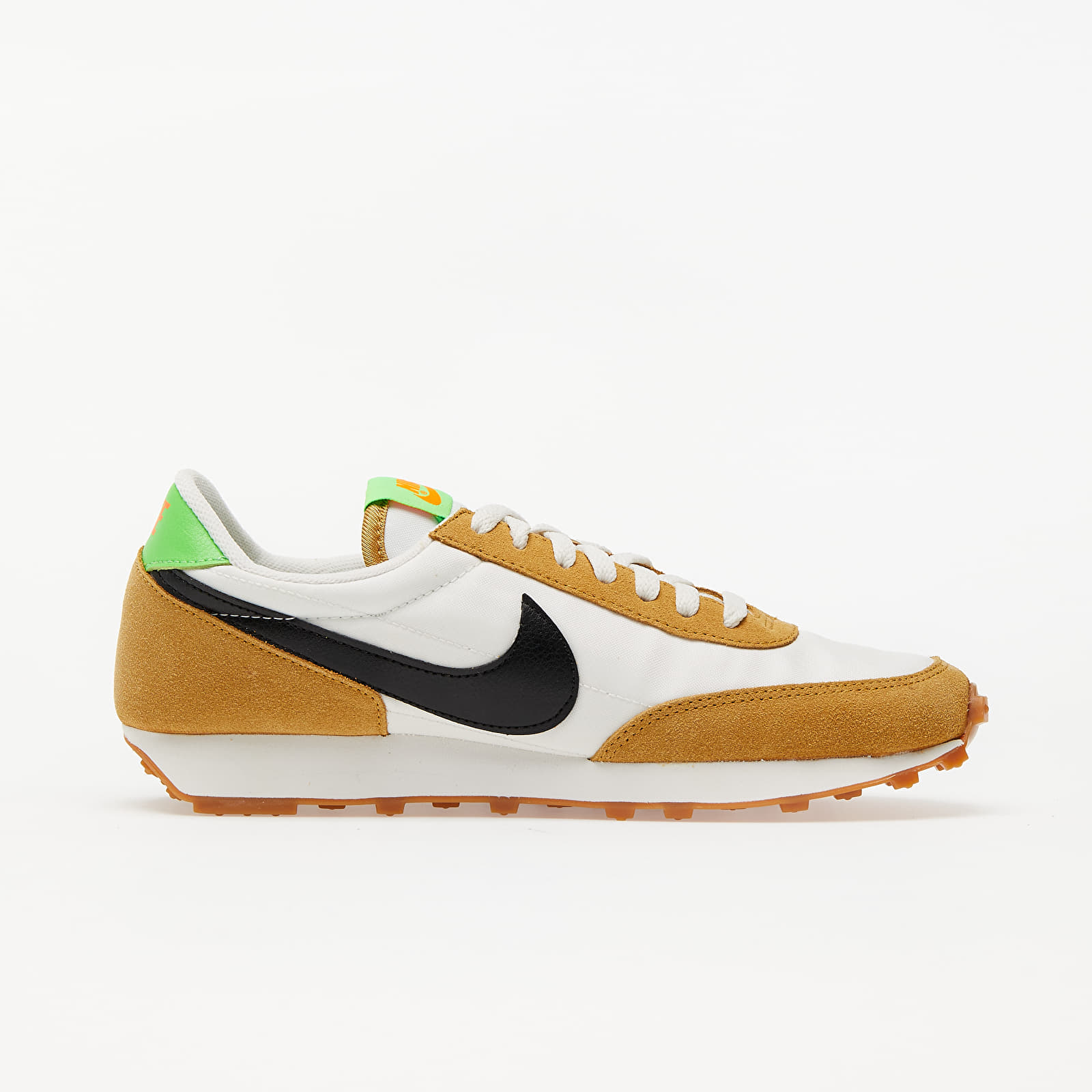 Women's shoes Nike W Daybreak Wheat/ Black-Phantom-Scream Green