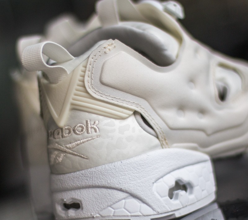 Încălțăminte și sneakerși pentru femei Reebok Instapump Fury Gallery Chalk/ White