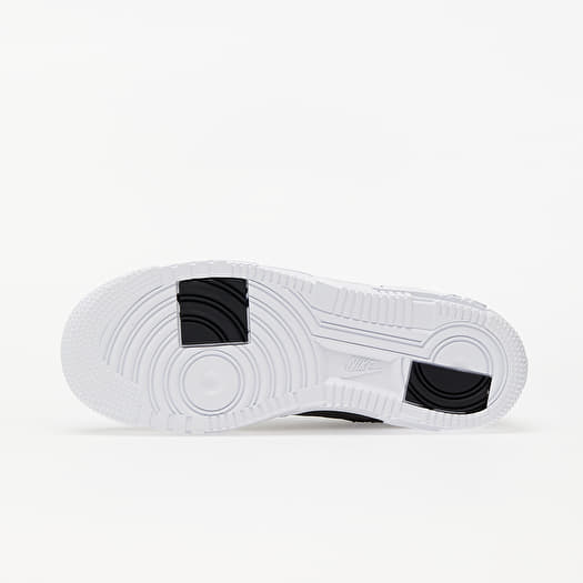 nike pixel black and white