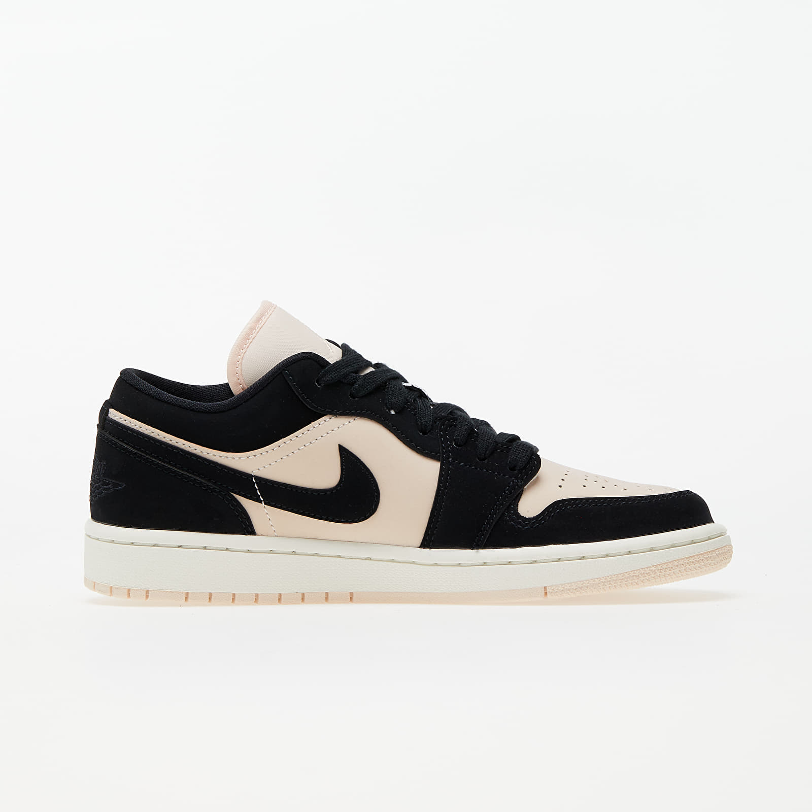 Scarpe donna Air Jordan Wmns 1 Low Black/ Black-Guava Ice-Sail