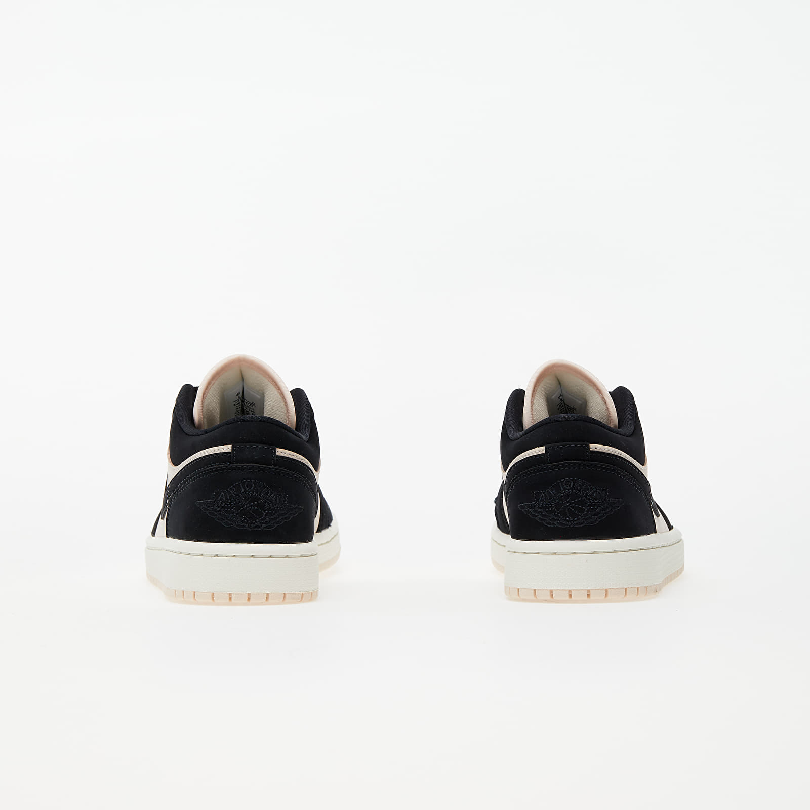 Scarpe donna Air Jordan Wmns 1 Low Black/ Black-Guava Ice-Sail