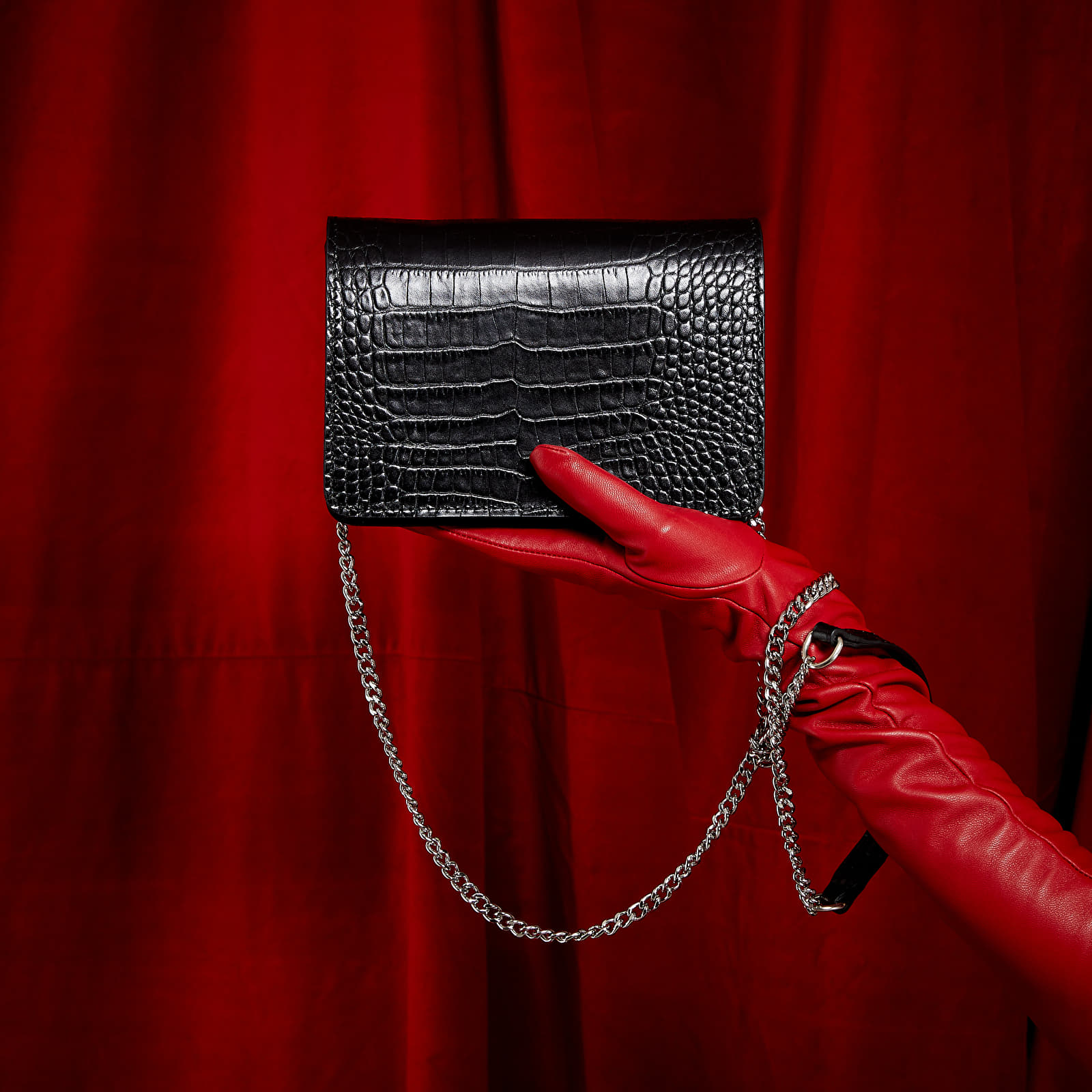 Sacs à bandoulière KARA Leather Bag Black