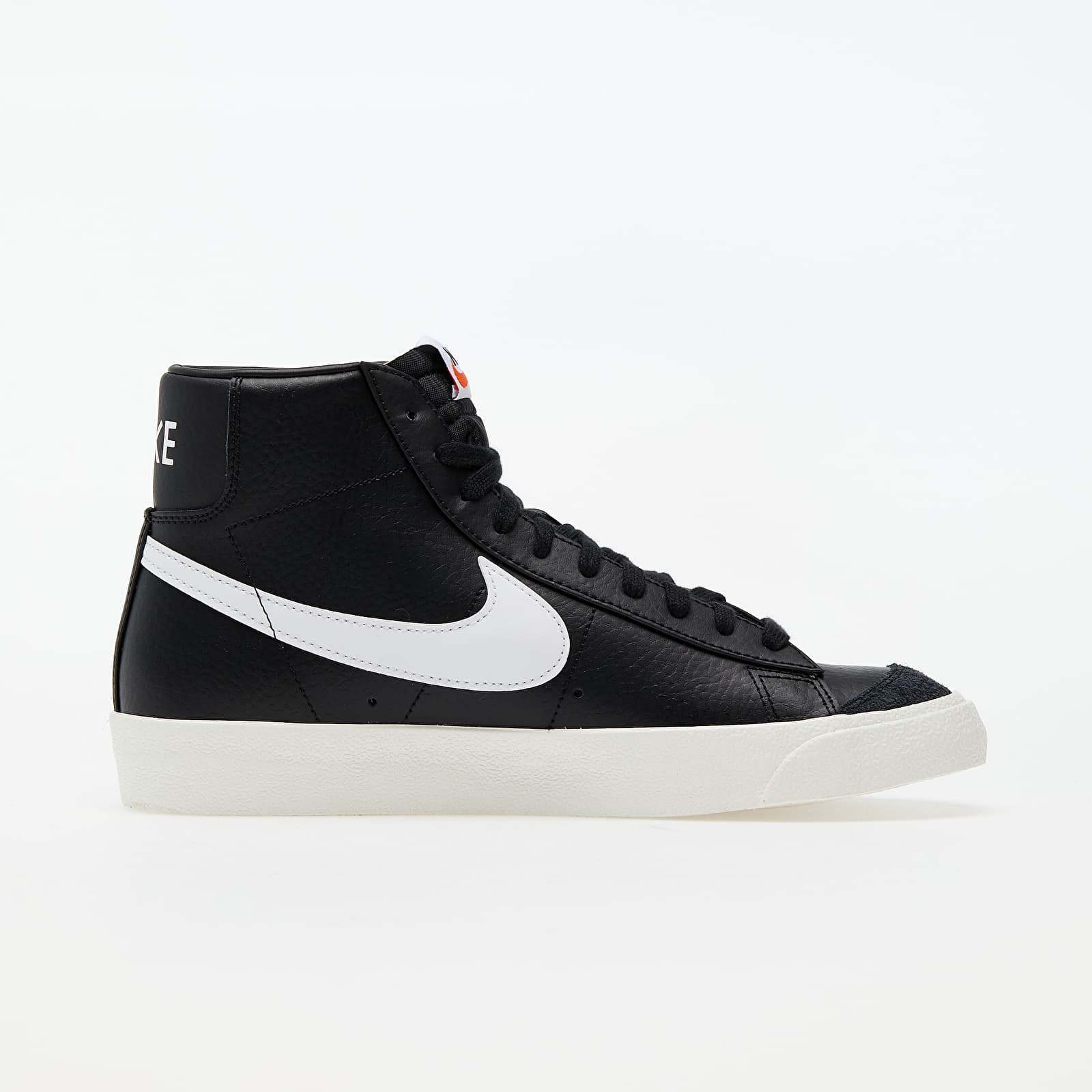 Ανδρικά παπούτσια Nike Blazer Mid '77 Vntg Black/ White-Sail