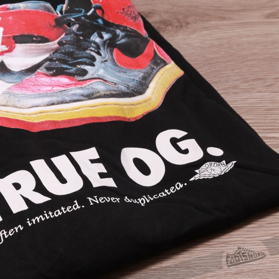 T Shirts and shirts Jordan True OG L S Tee Black Footshop