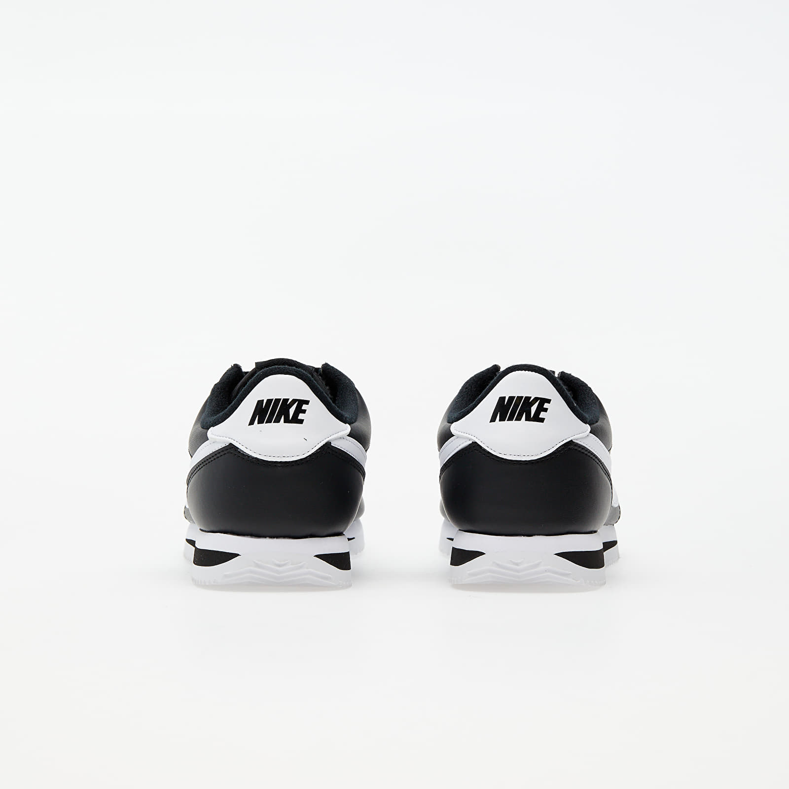 Pánske tenisky a topánky Nike Cortez Basic Leather Black/ White-Metallic Silver