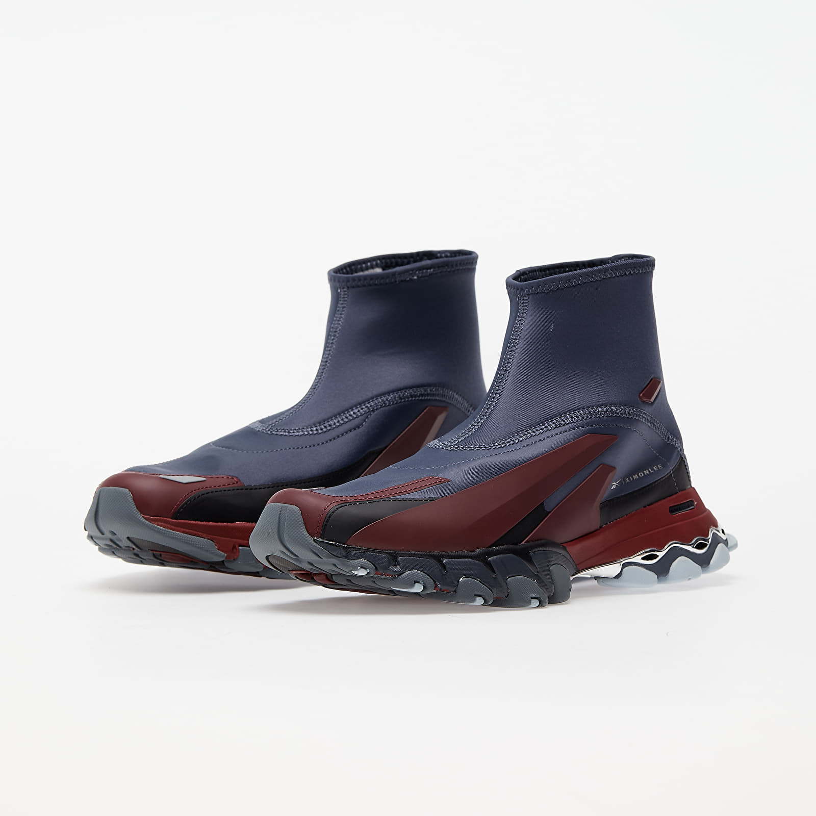 Reebok x trail top