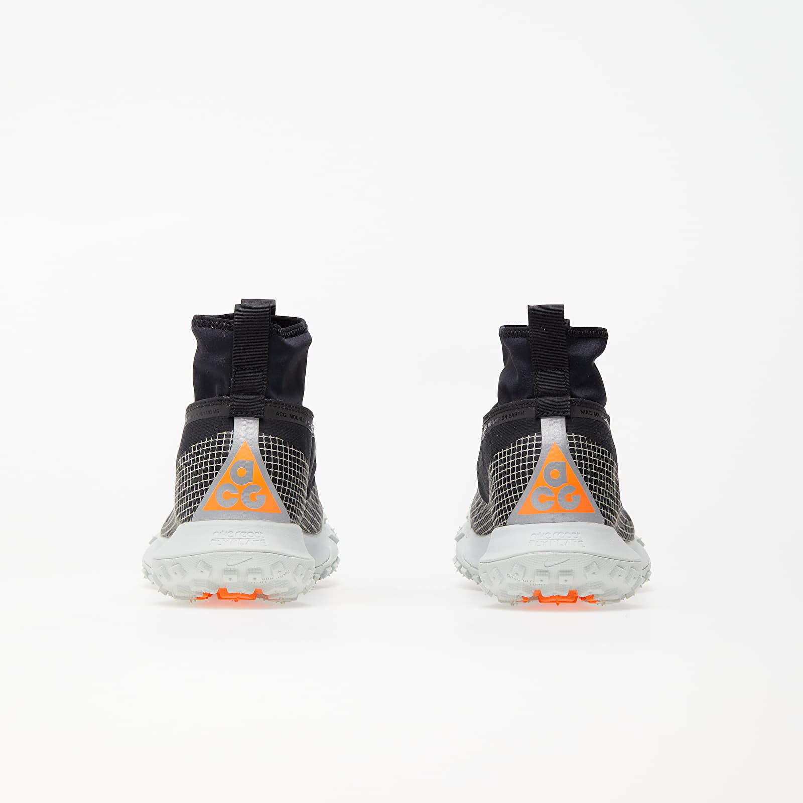 Moški čevlji Nike ACG Mountain Fly Gore-Tex Black/ Metallic Silver