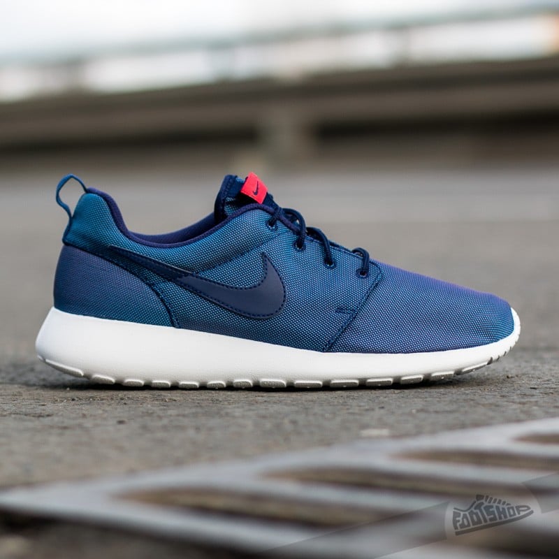 Men's shoes Nike Roshe One Premium Loyal Blue/ Blue-University Red