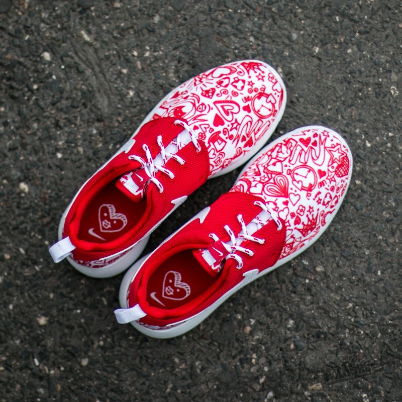 Red bandana best sale shoes nike