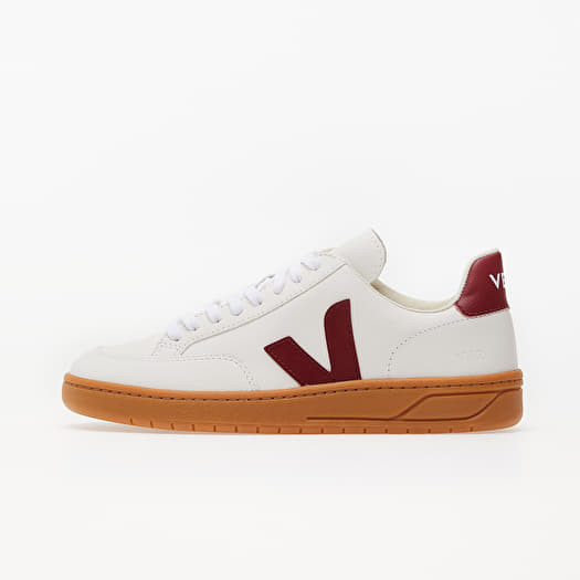 Veja v12 white natural store