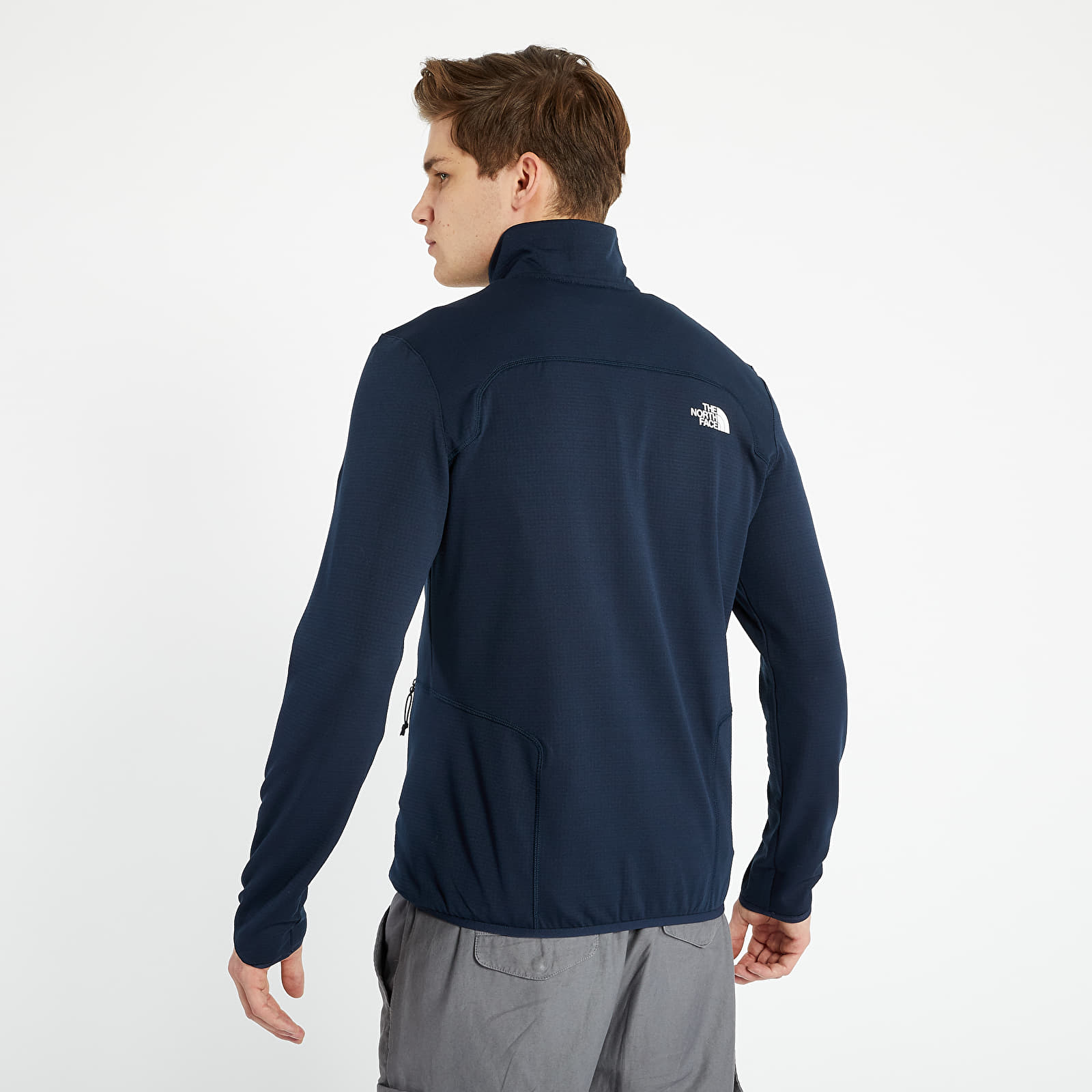 Quest deals urban navy