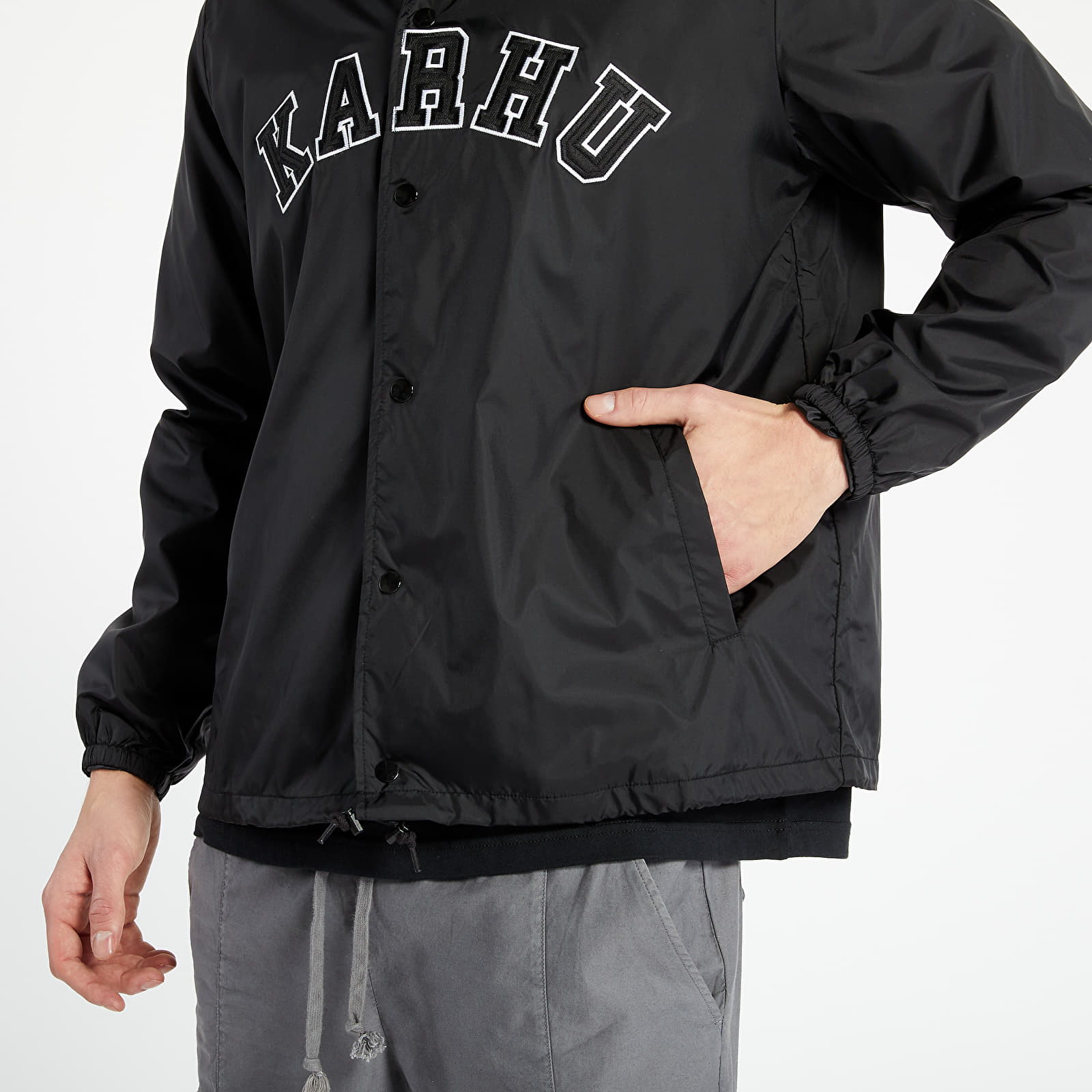 Kabátok Karhu Worldwide Coach Jacket Black