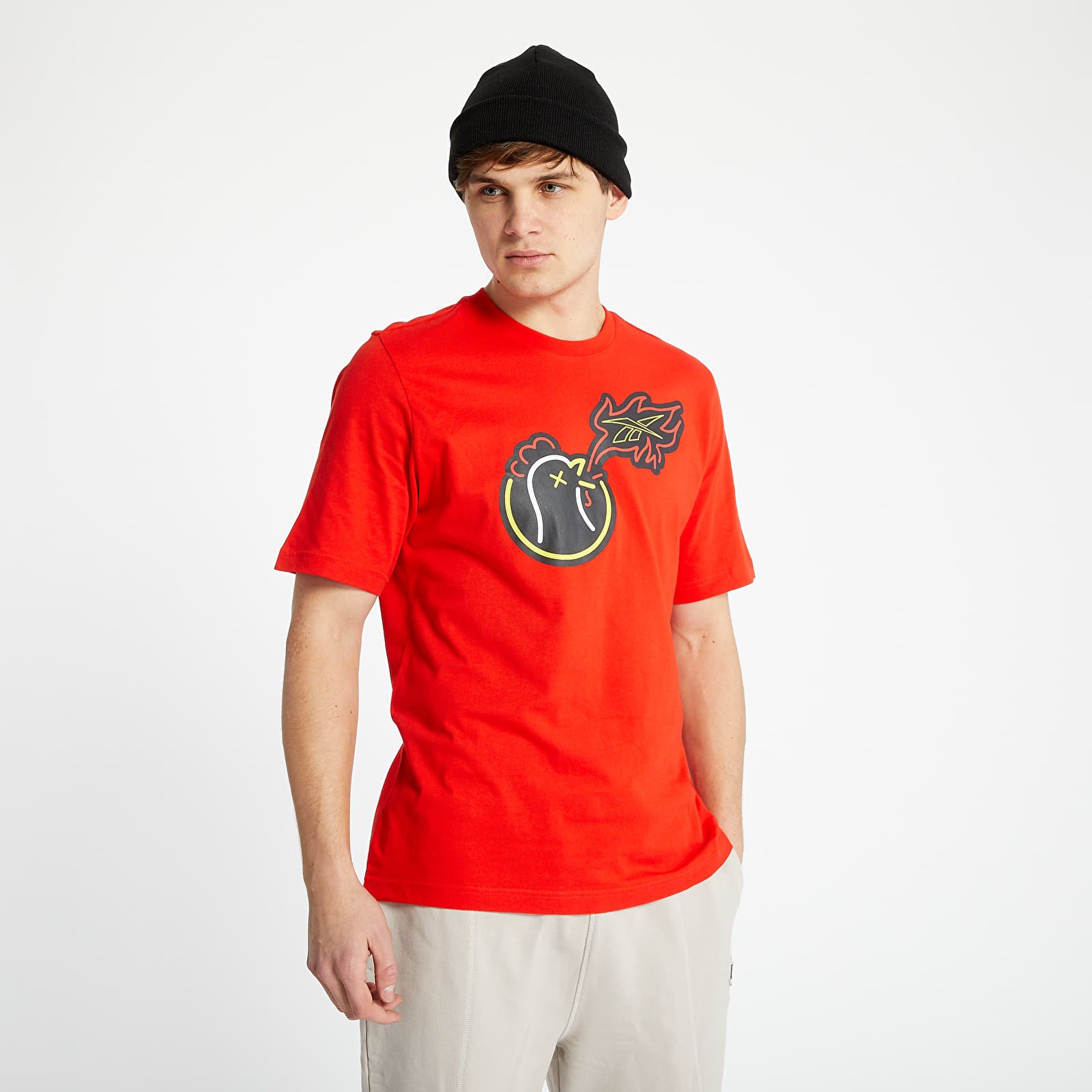 T shirt store reebok noir