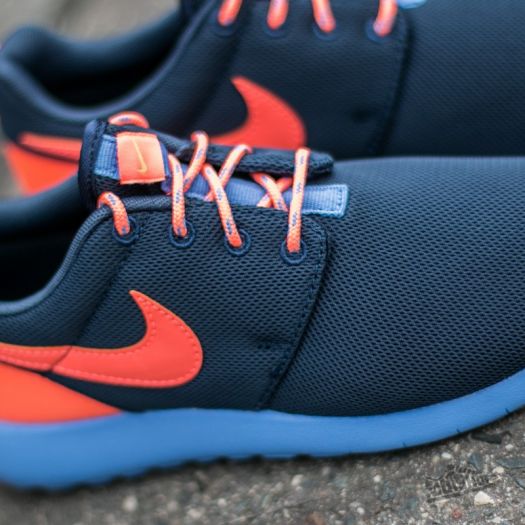 blue and orange roshe
