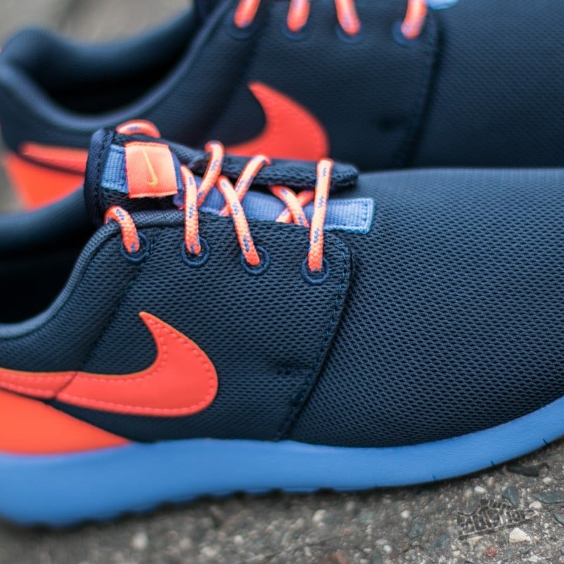 Women's shoes Nike Roshe One (GS) Obsidian/ Bright Mango-Canary-Chalk Blue