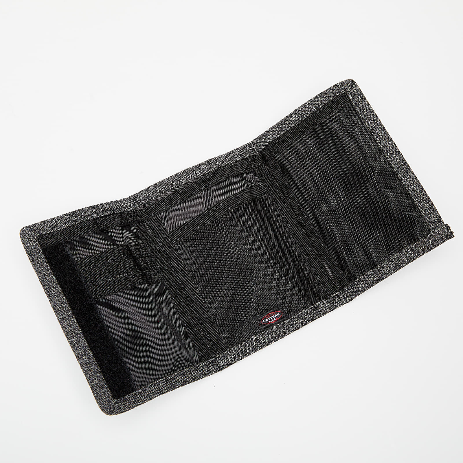 Портфейли Eastpak Crew Black Denim