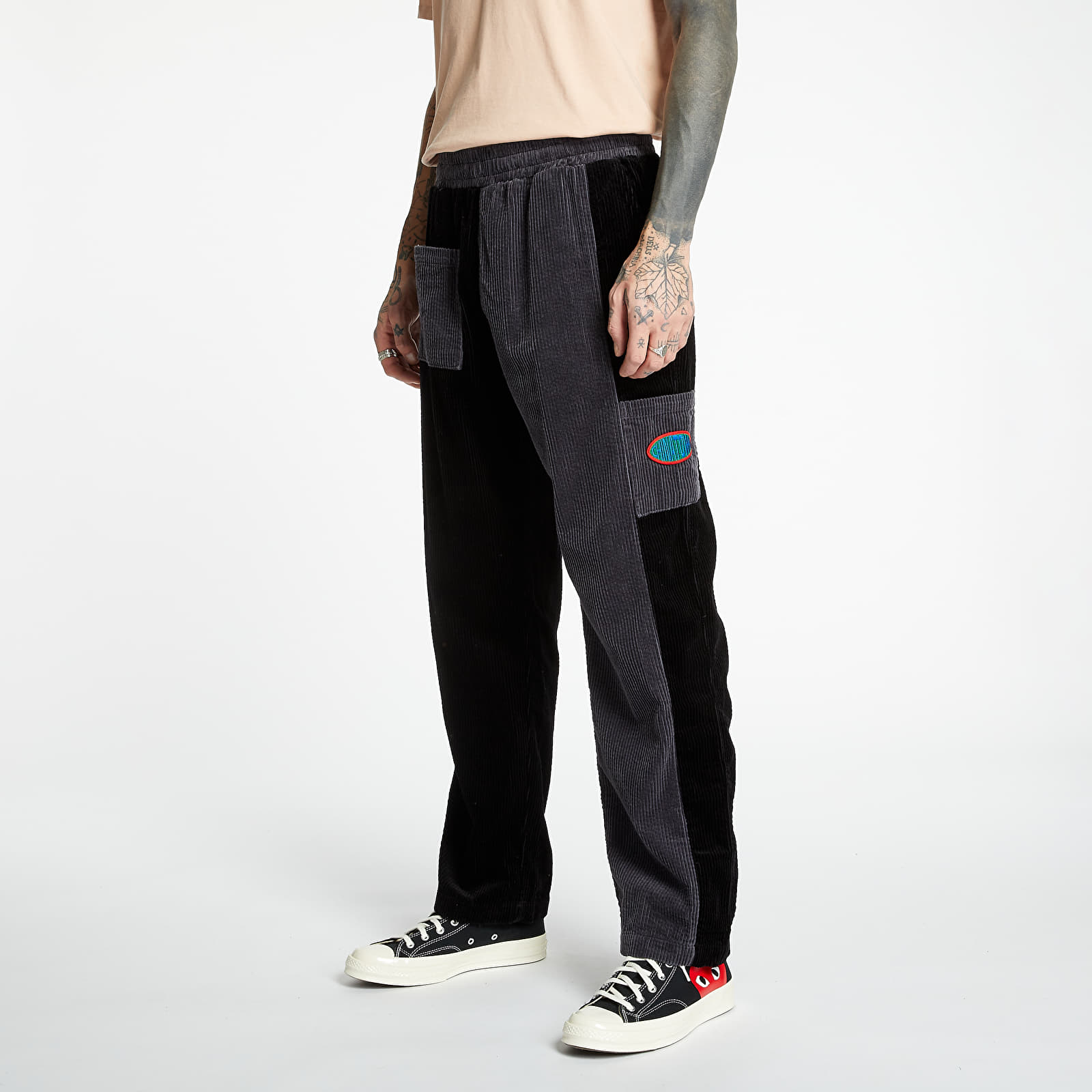 Pantalones Chinatown Market Corduroy Pants Black