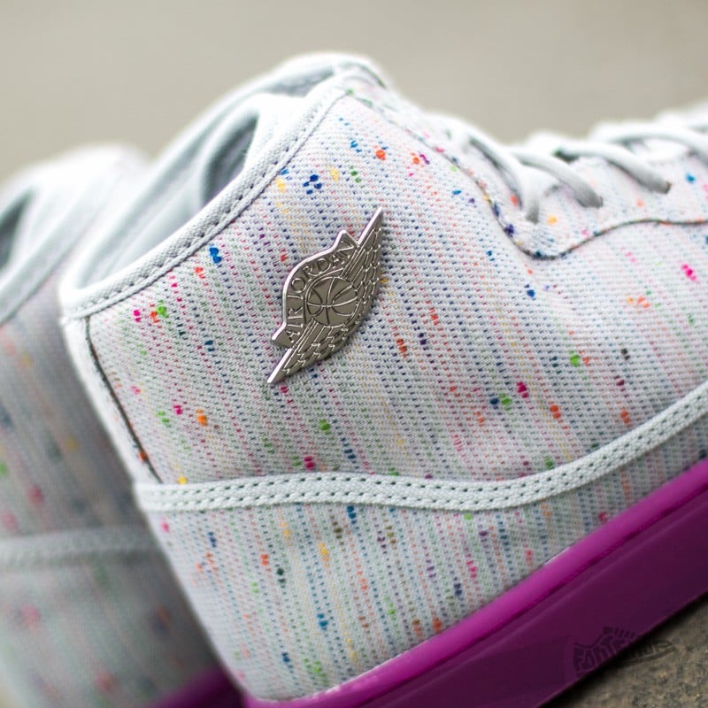Zapatillas y zapatos para niños Jordan Jasmine (GG) Wolf Grey/ White-Purple-Metallic Silver
