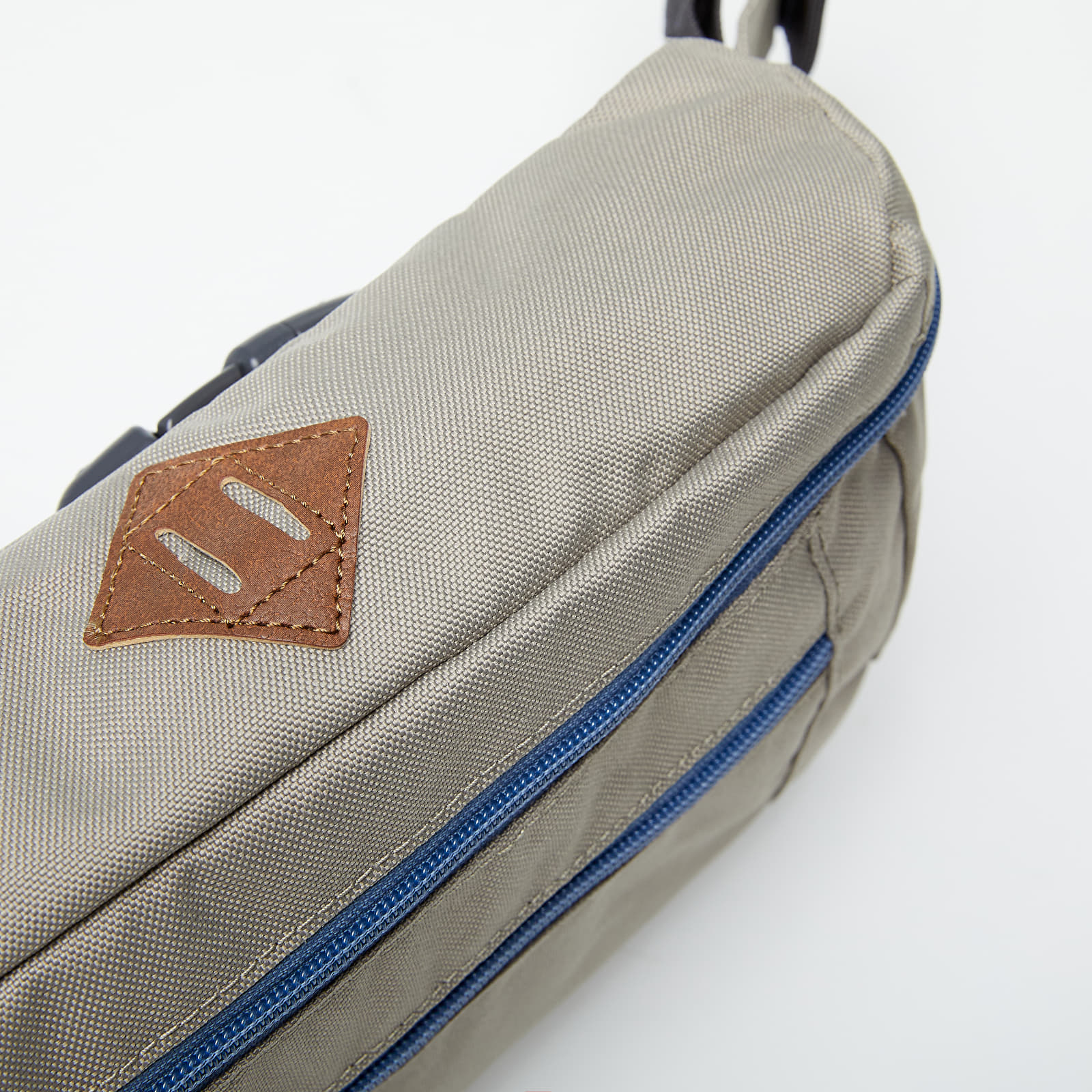 Kotid ja seljakotid Columbia Classic Outdoor™ Lumbar Bag  Grey