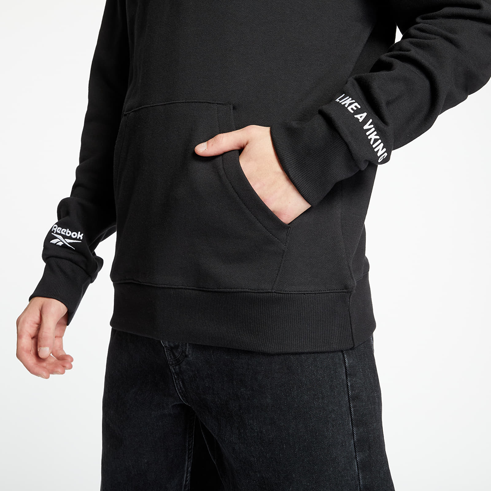 Reebok assassin's hotsell creed hoodie