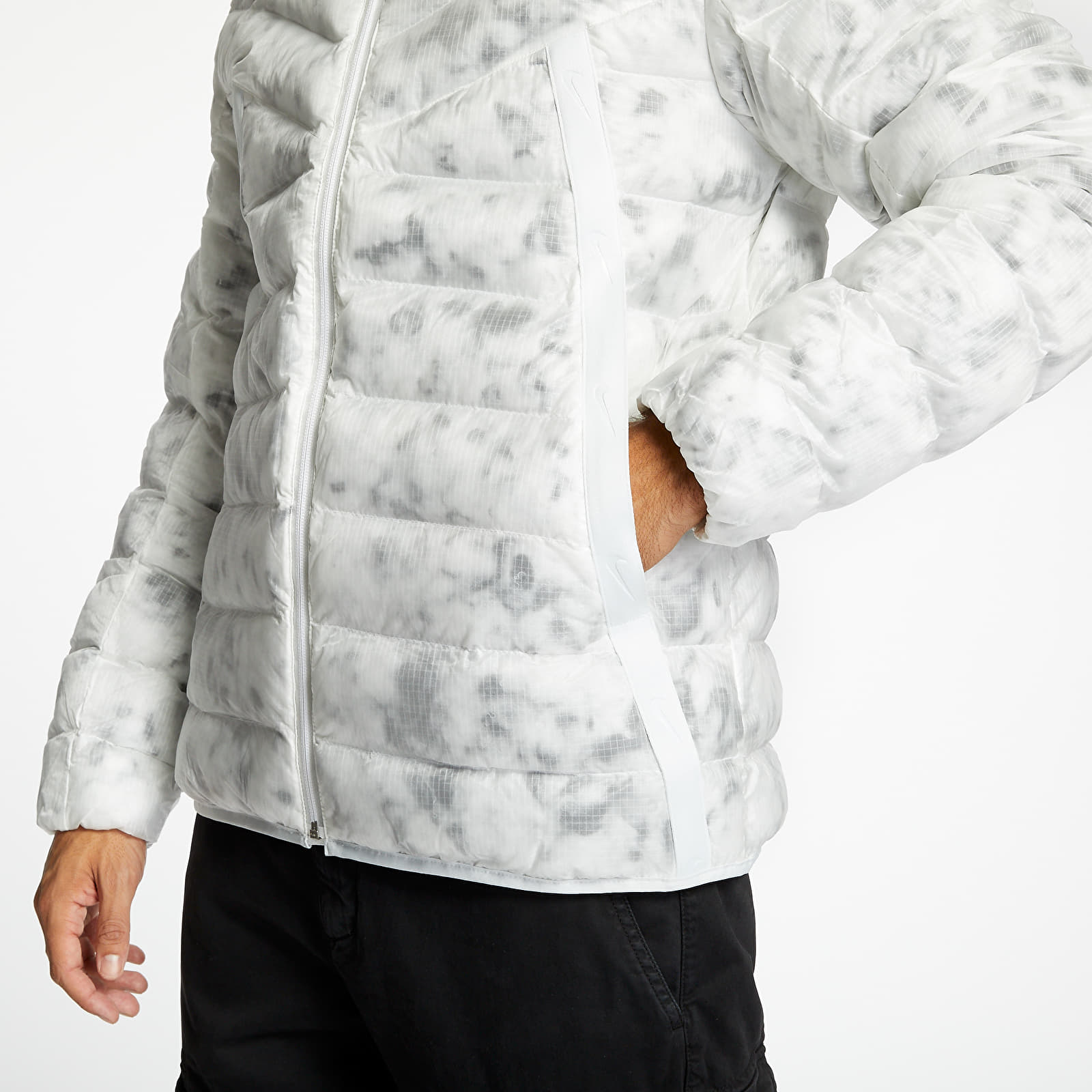 Joped Nike Sportswear Wr Mrbl Revival Jacket Summit White/ Black